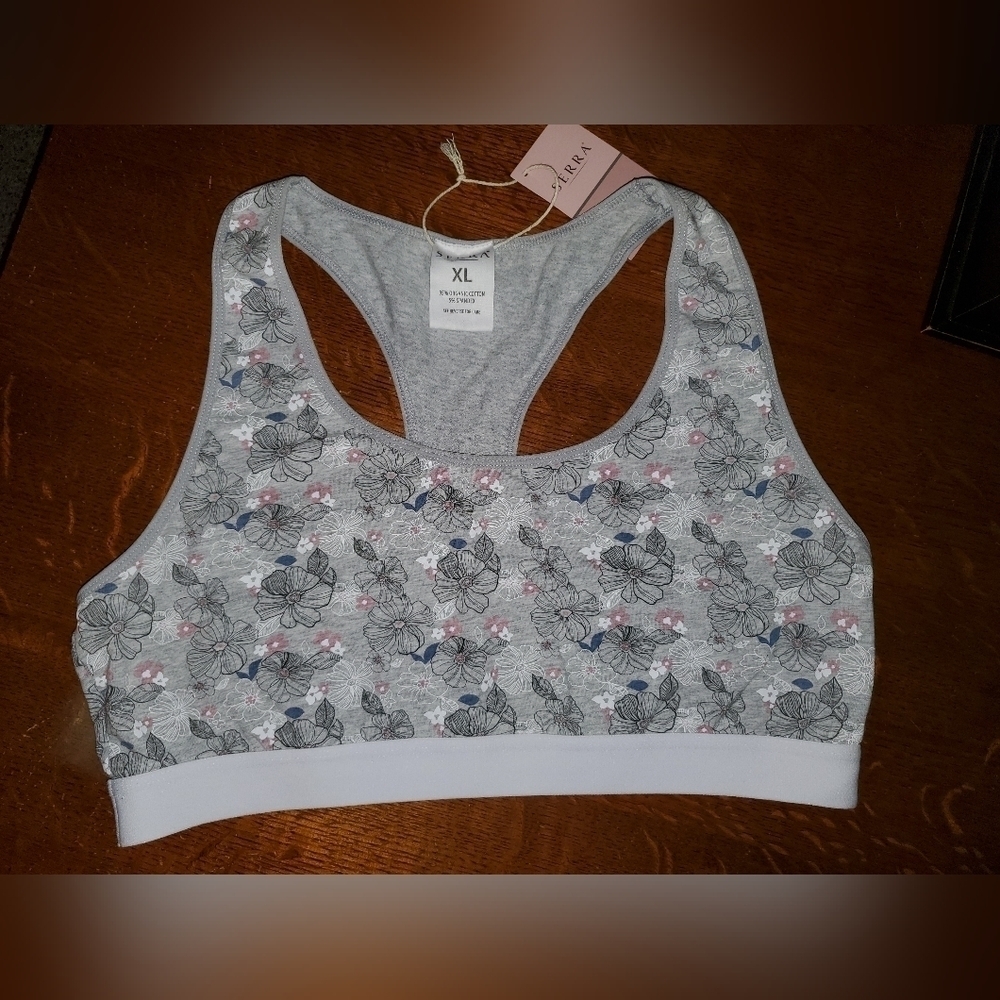 SERRA Sports Bra Without Padding, Stretchy Waist Band.  Size XL